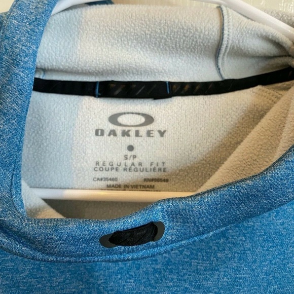 Men's Oakley Hoodie - Size S - Picture 2 of 6